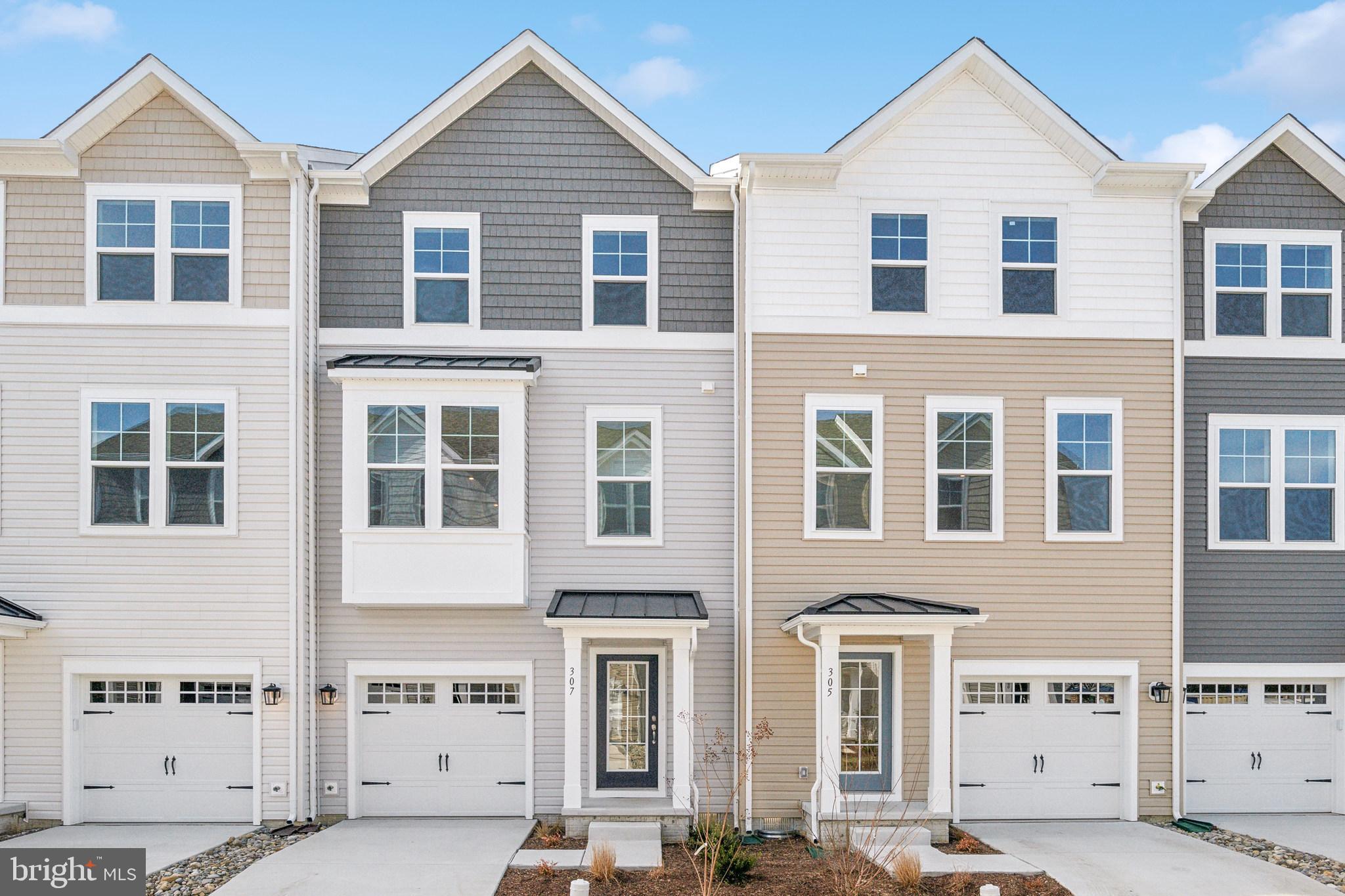 DEEP HARBOUR - Residential