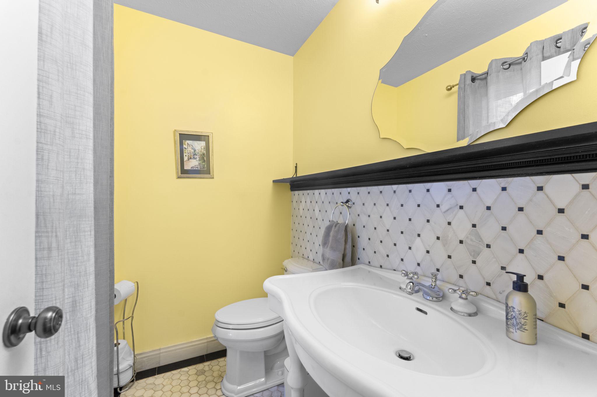 RIVERVIEW ESTATES - Residential