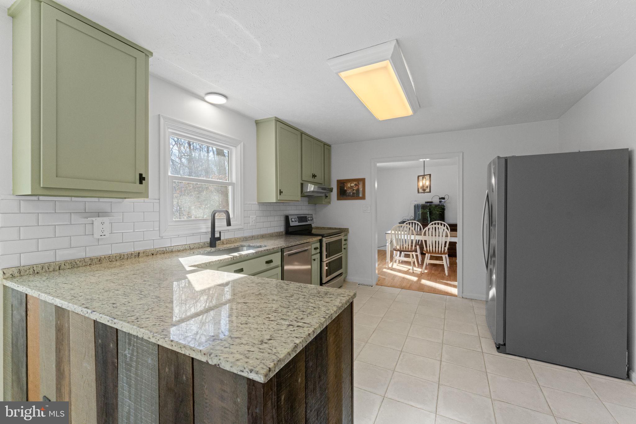 RIVERVIEW ESTATES - Residential