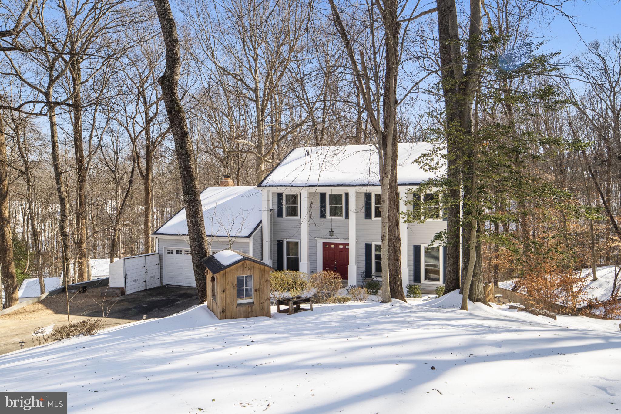 RIVERVIEW ESTATES - Residential