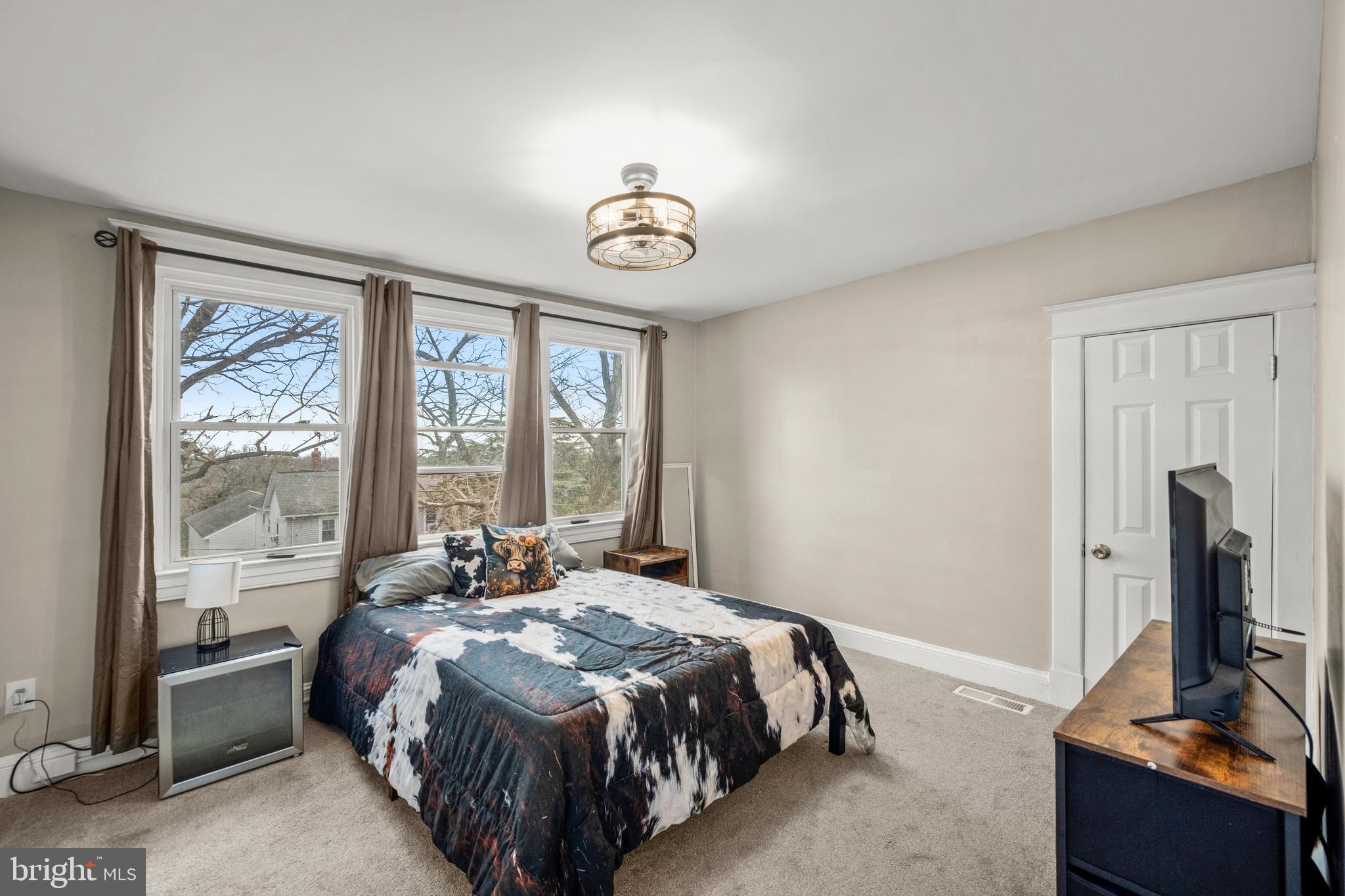 HOLMEHURST - Residential