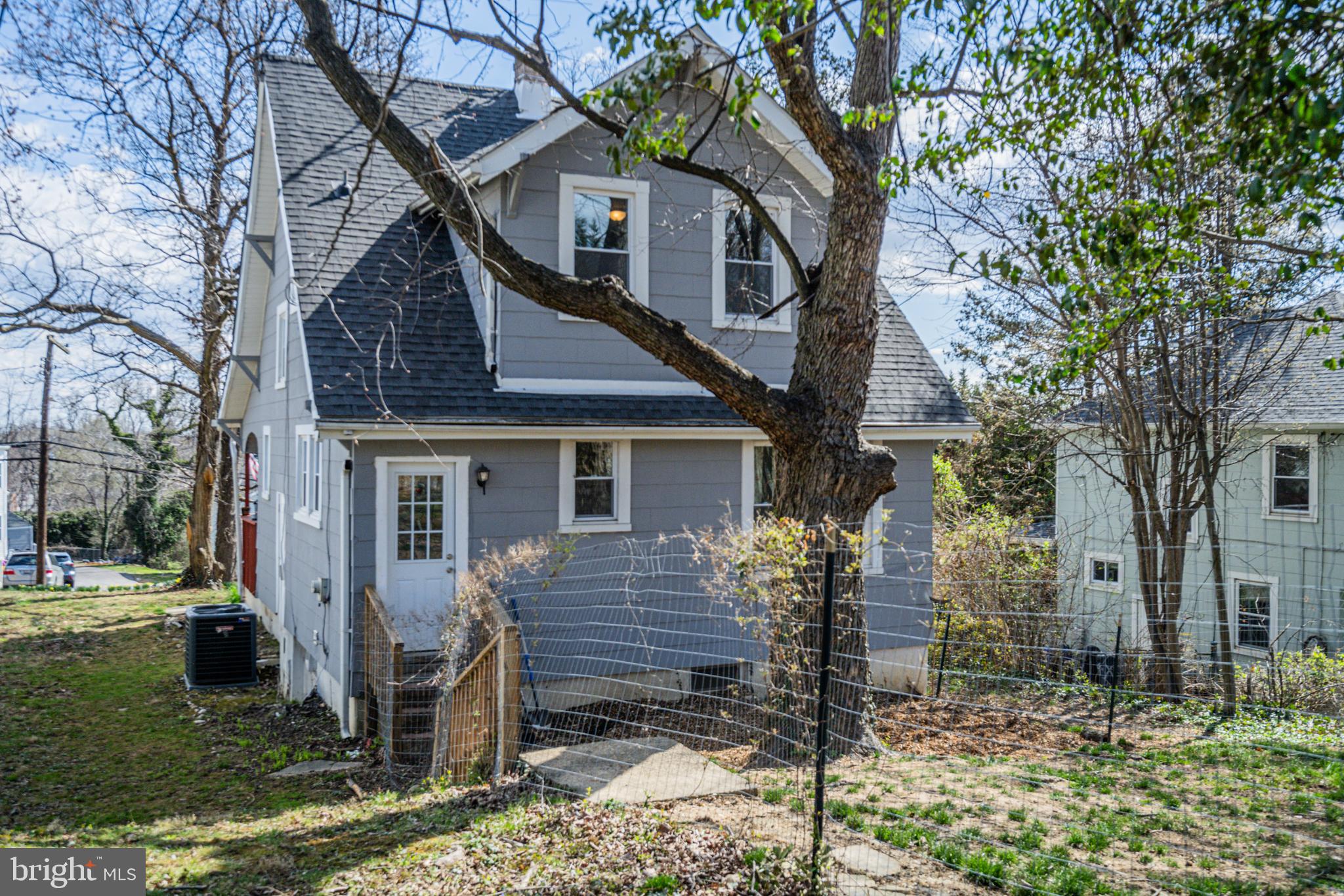 HOLMEHURST - Residential