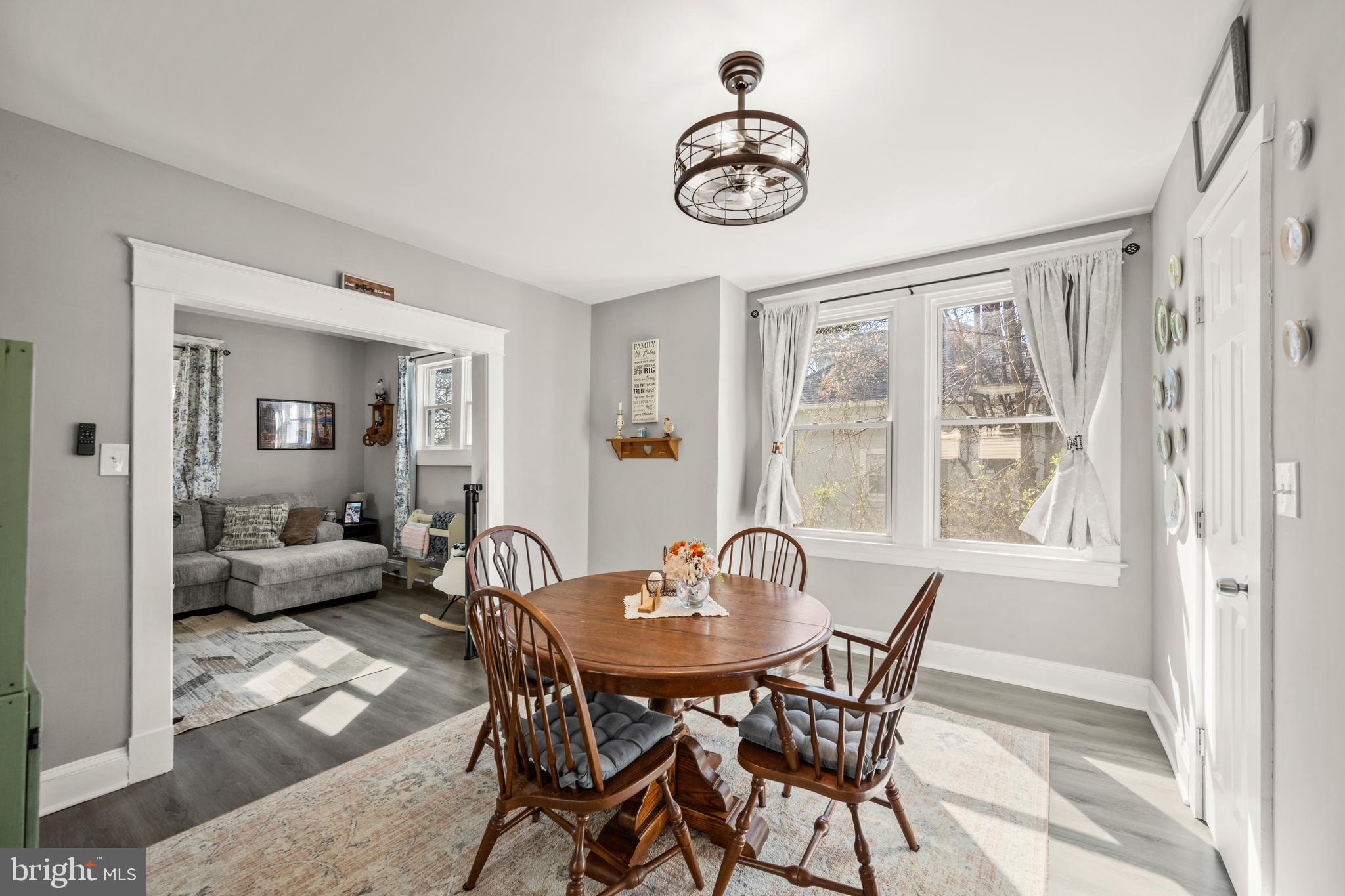 HOLMEHURST - Residential