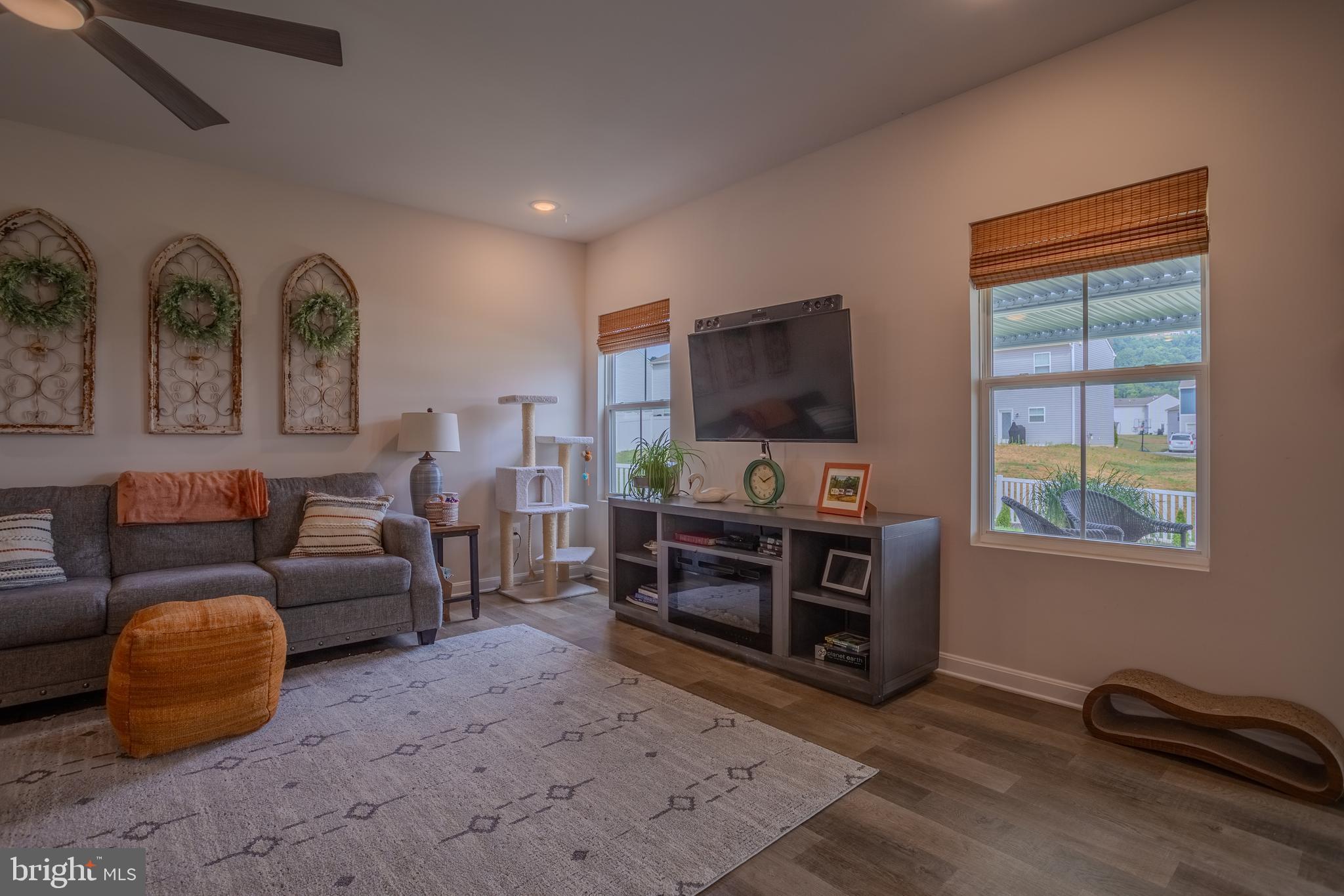 DILLON FARM - Residential