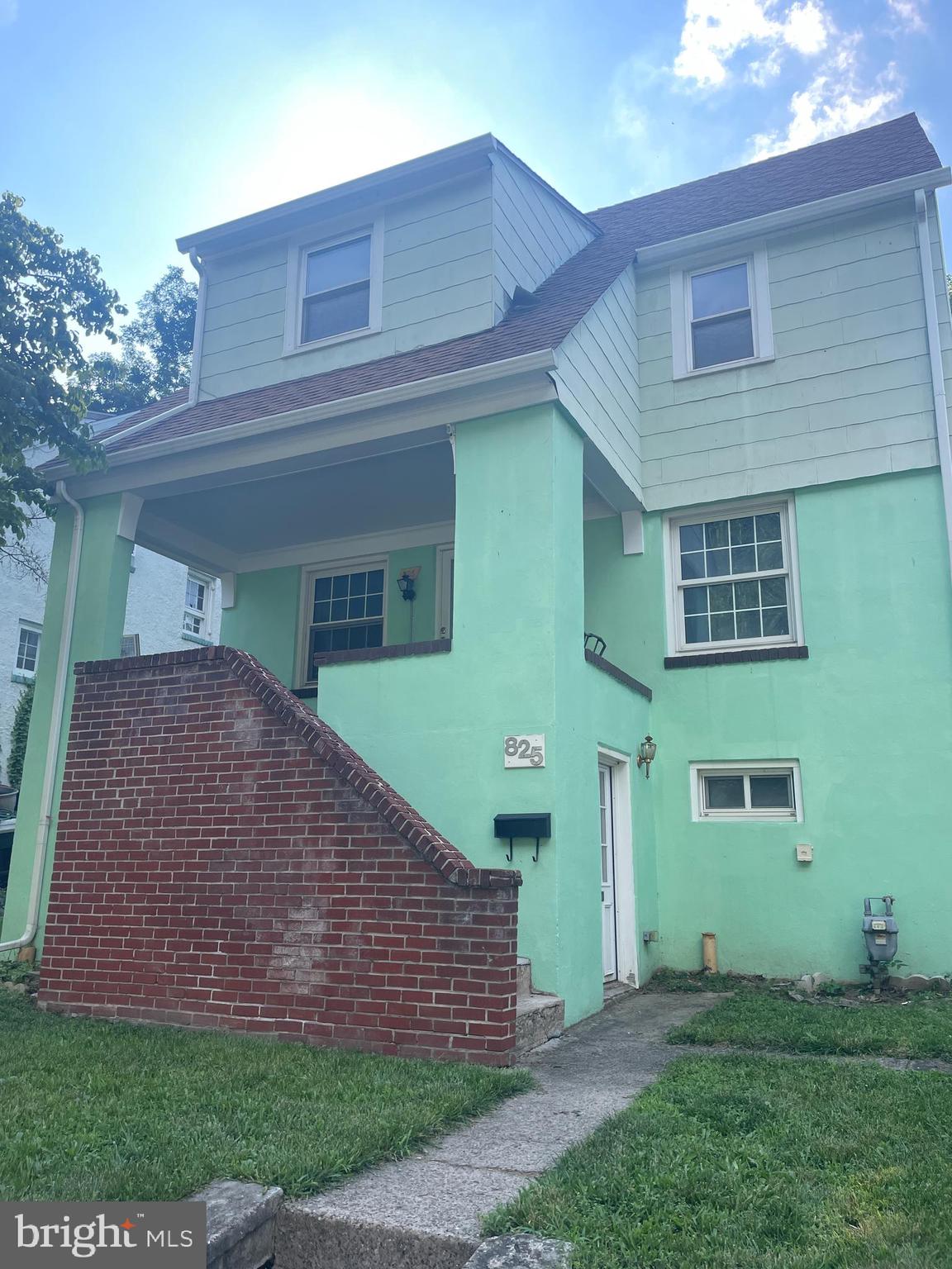 WEST SIDE - Residential