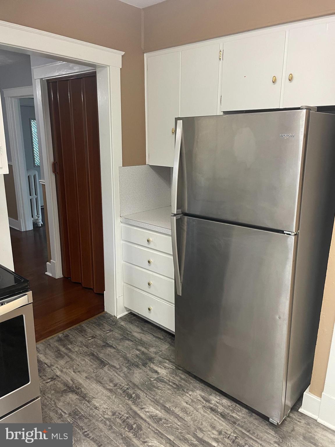 WEST SIDE - Residential