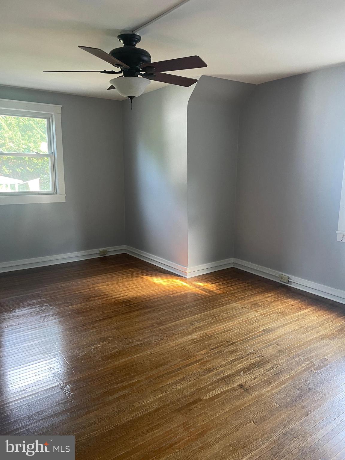 WEST SIDE - Residential