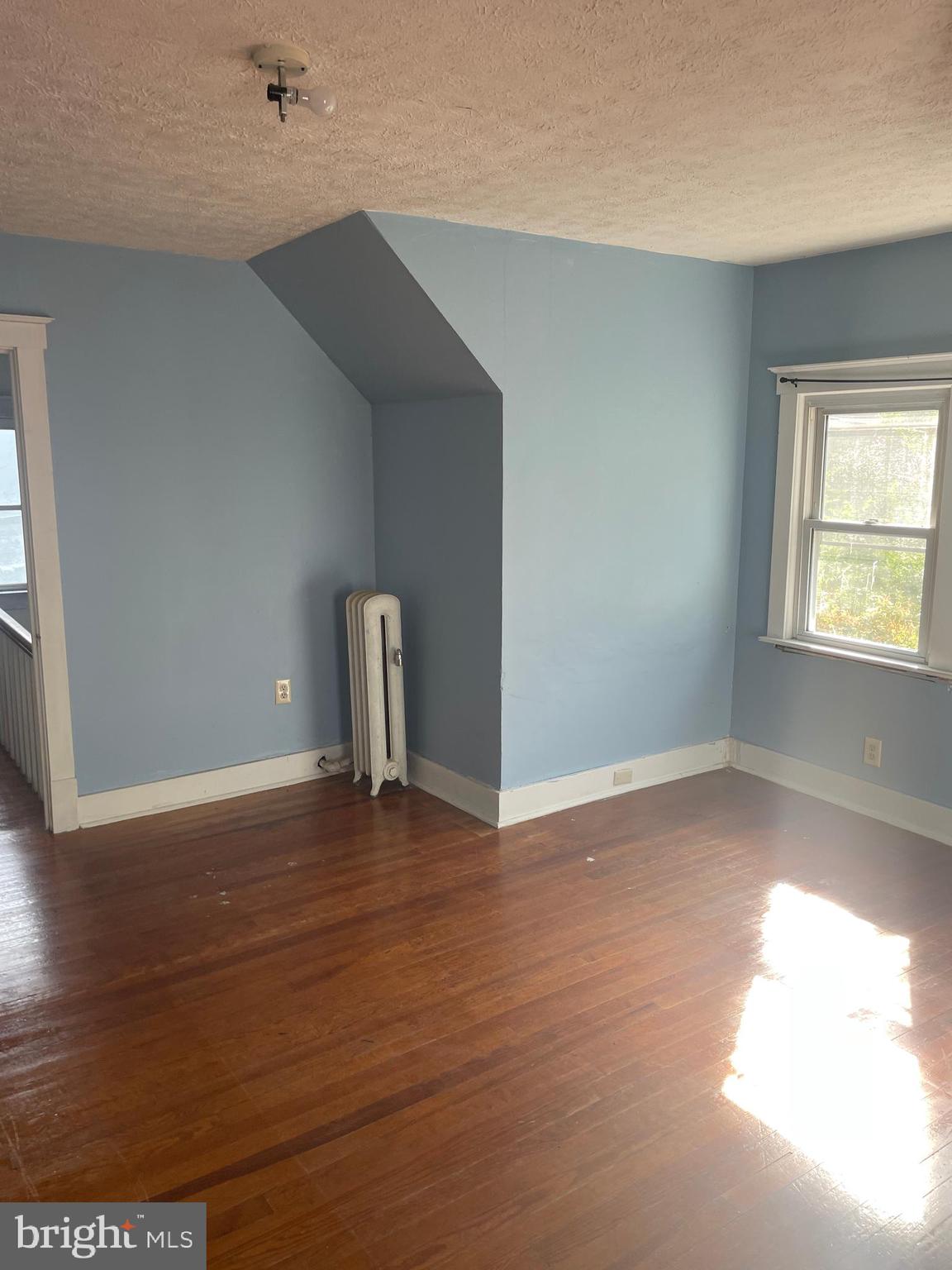 WEST SIDE - Residential