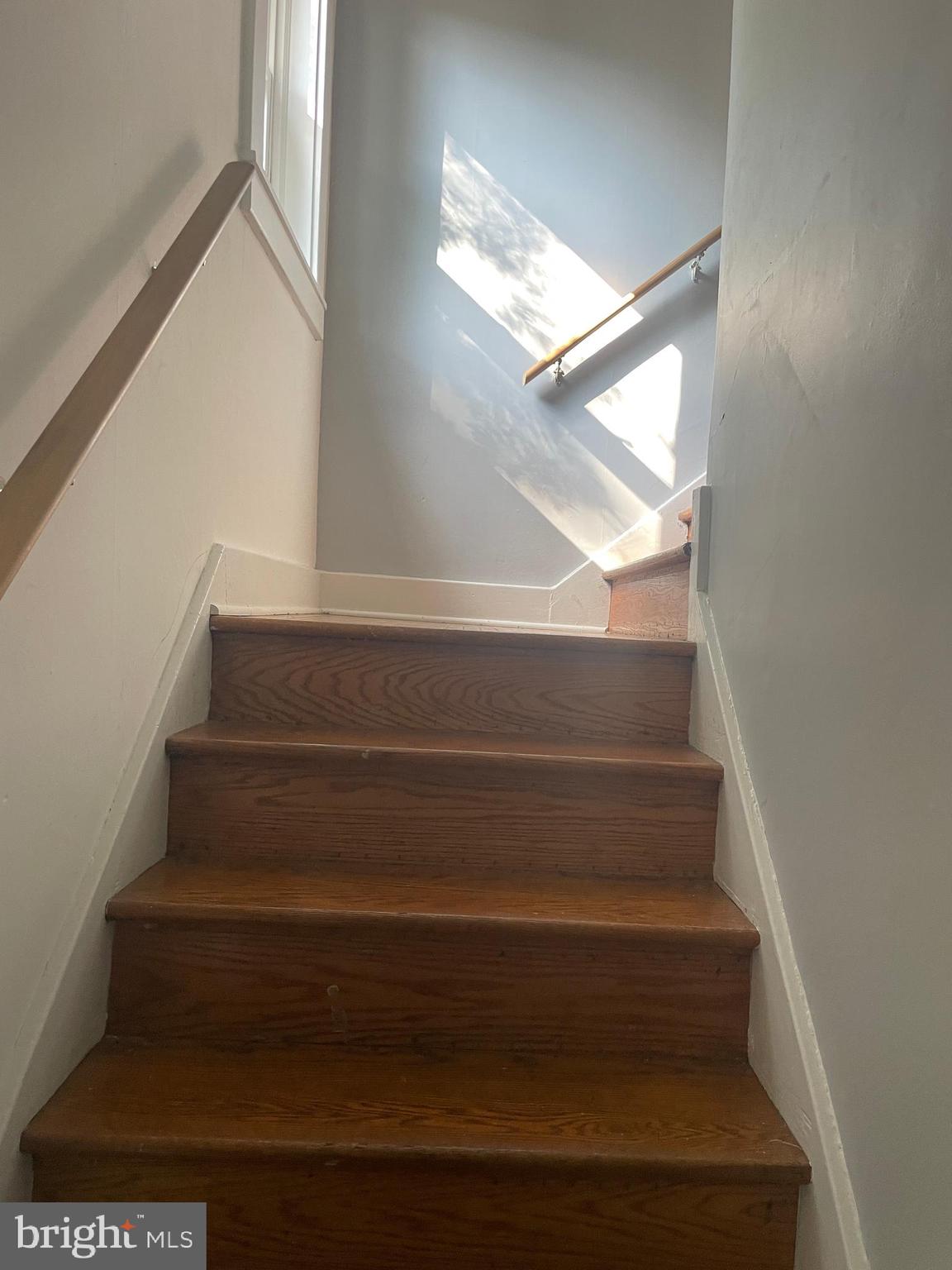 WEST SIDE - Residential