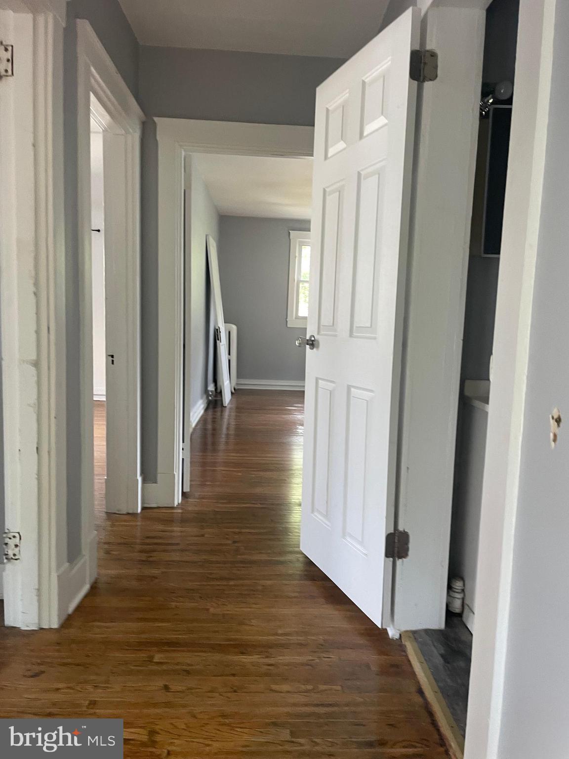 WEST SIDE - Residential