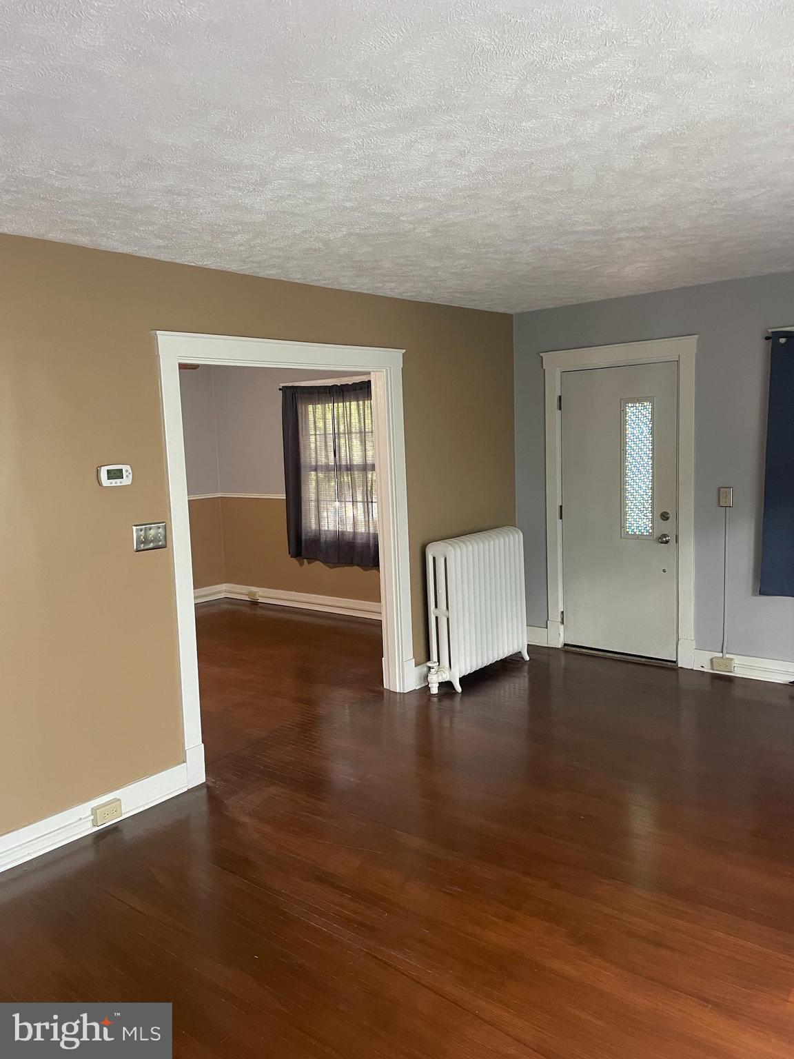 WEST SIDE - Residential