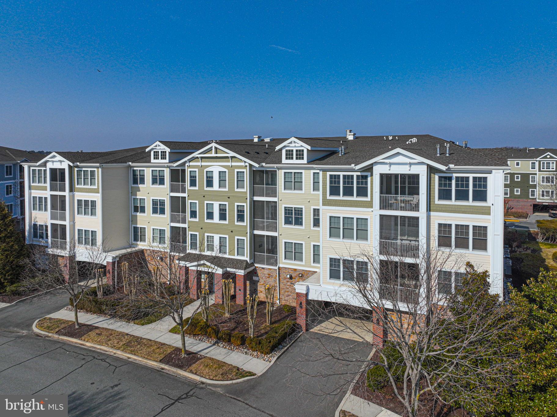 BAYSIDE - Residential