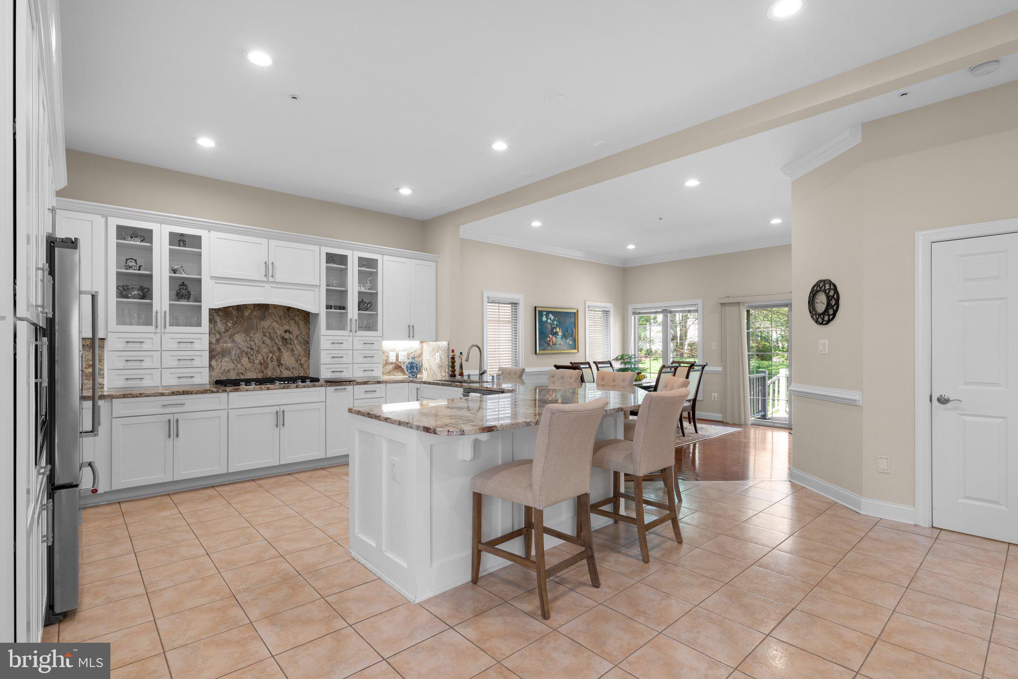 SCOT'S GLEN - Residential