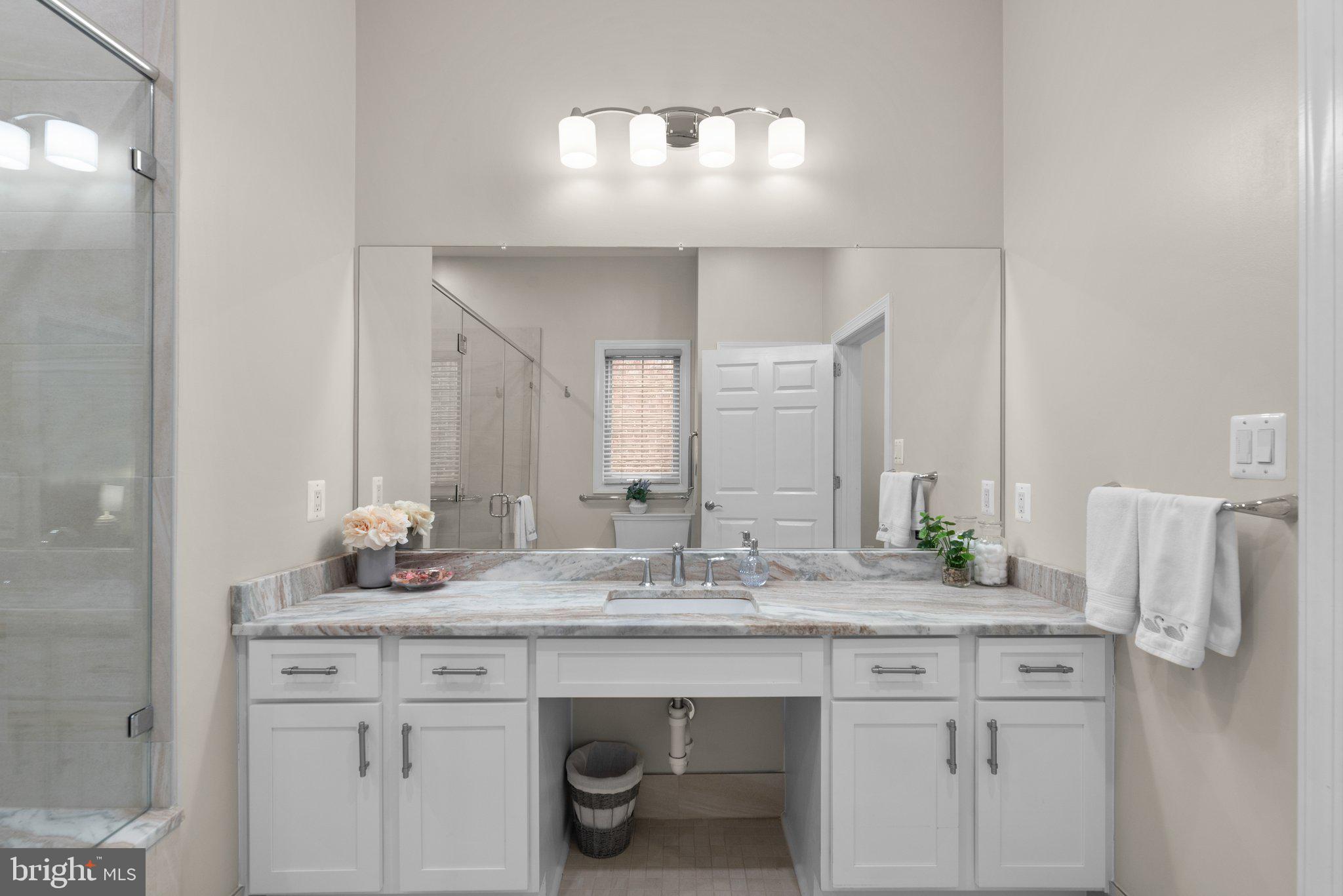 SCOT'S GLEN - Residential