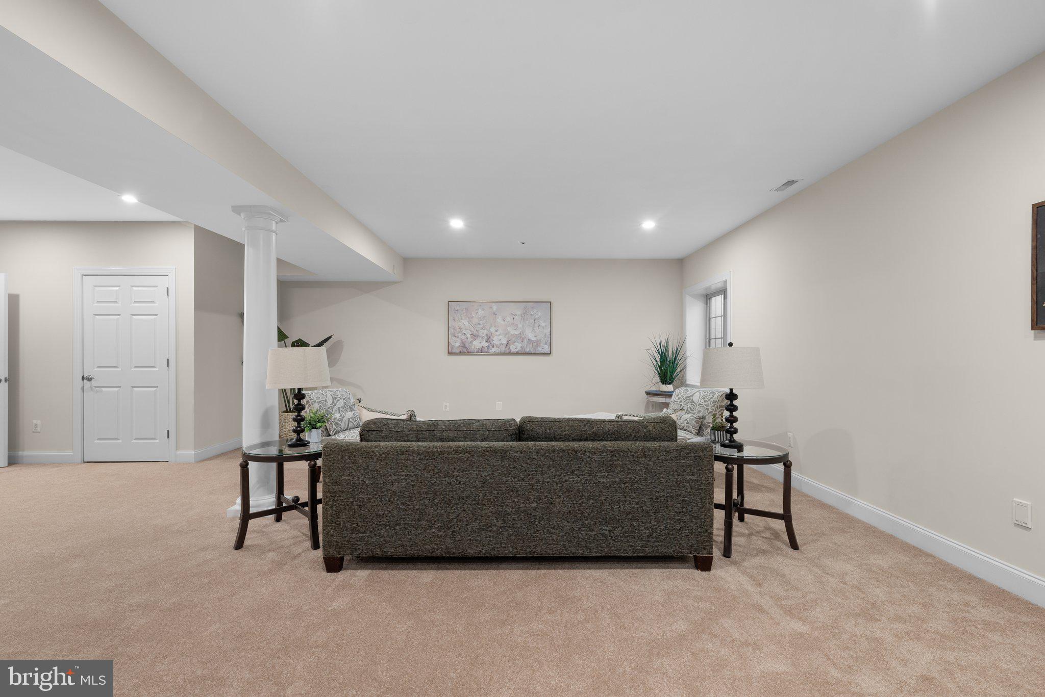 SCOT'S GLEN - Residential