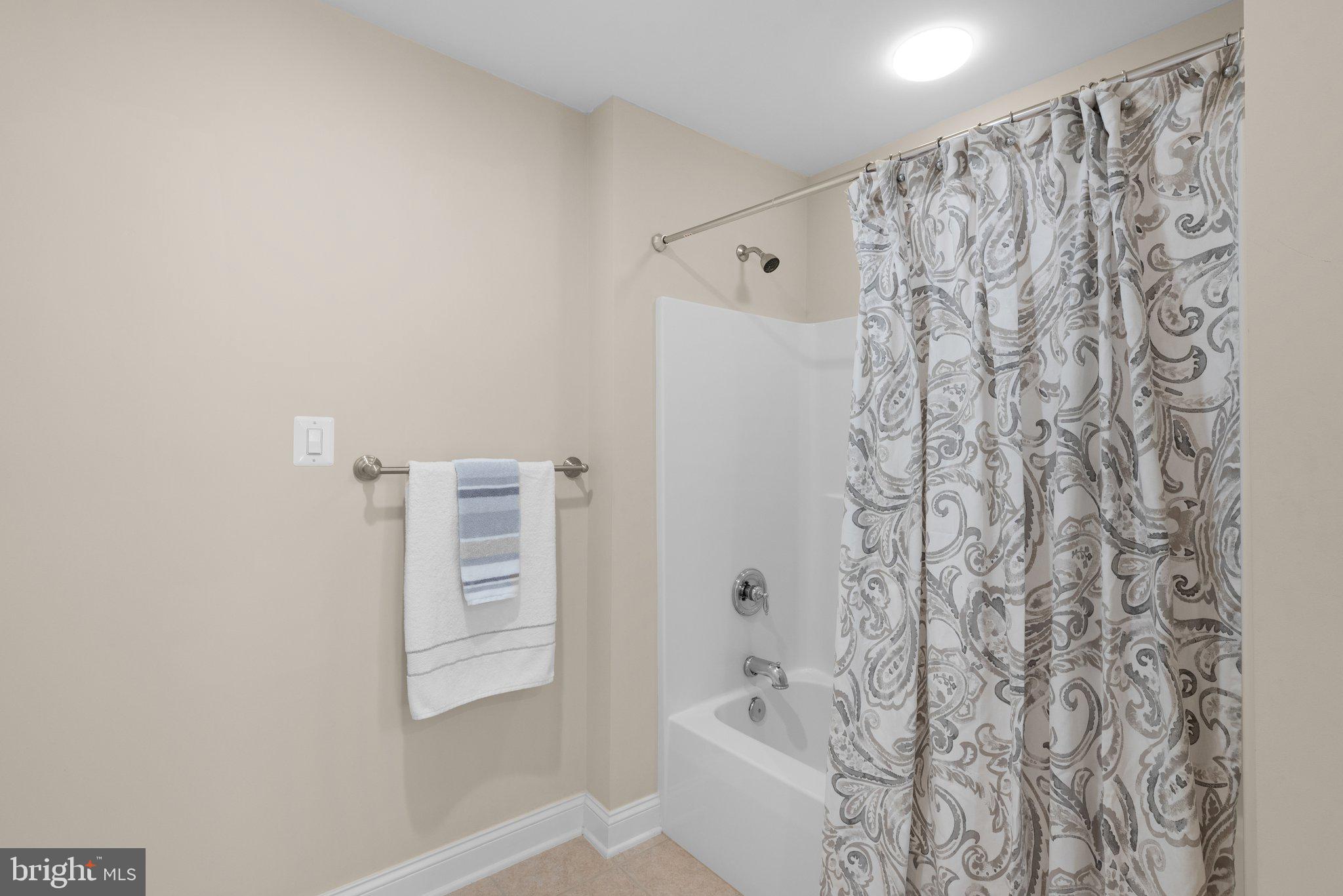 SCOT'S GLEN - Residential