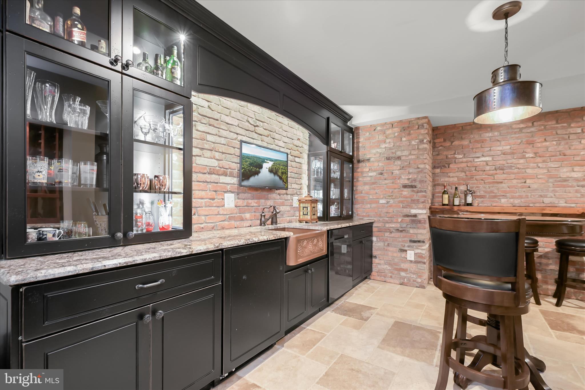 CALIFORNIA DREAMIN - Residential