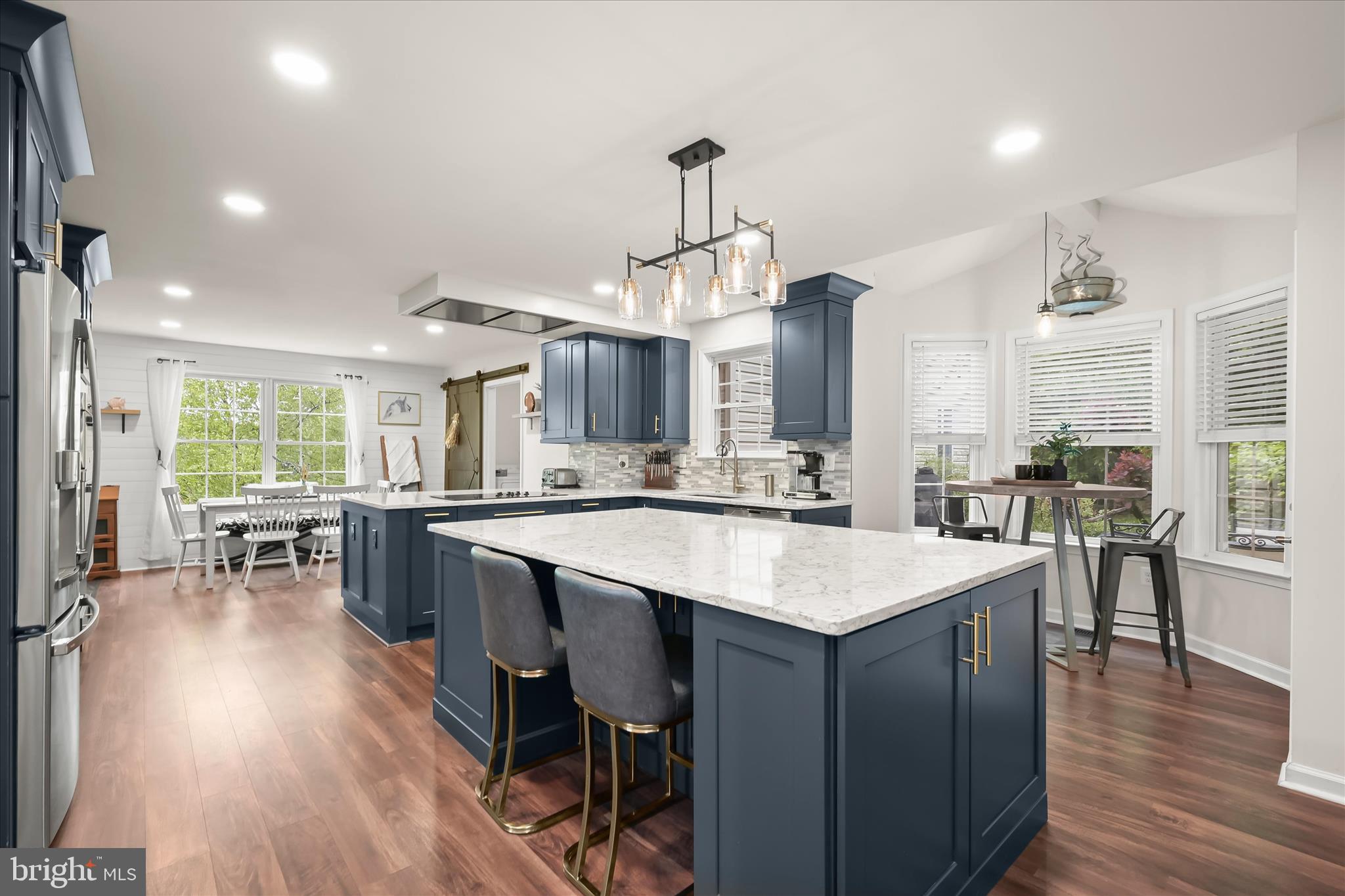 CALIFORNIA DREAMIN - Residential