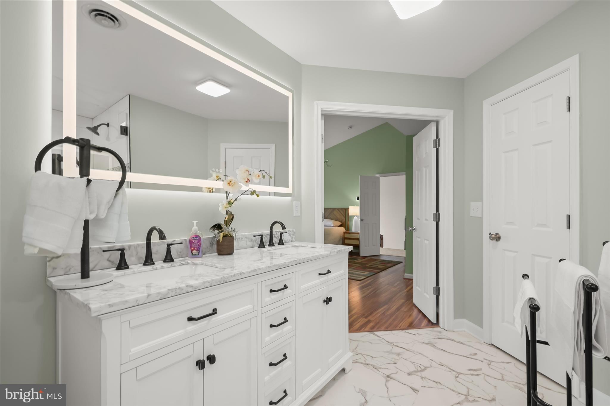 CALIFORNIA DREAMIN - Residential