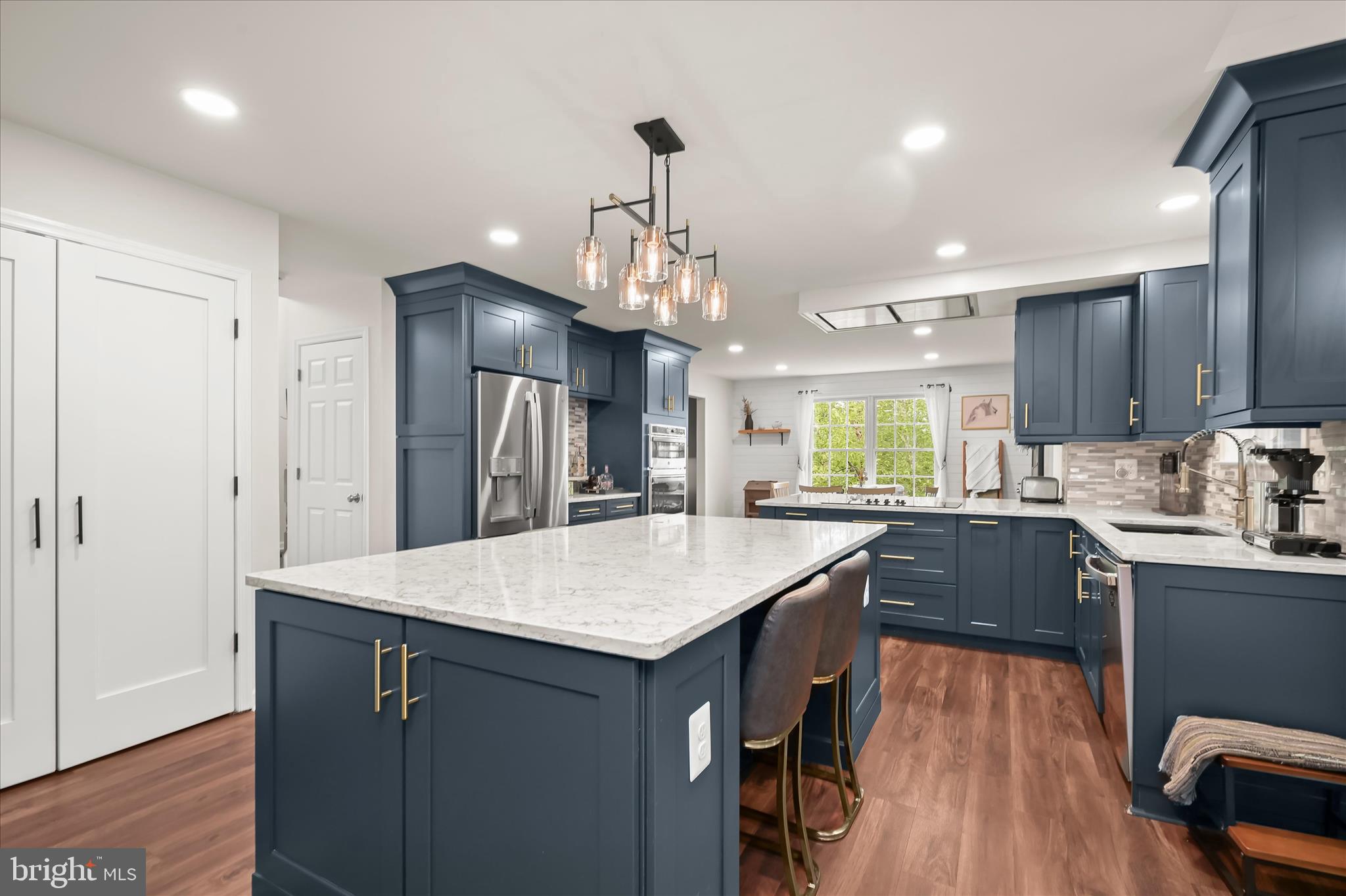 CALIFORNIA DREAMIN - Residential
