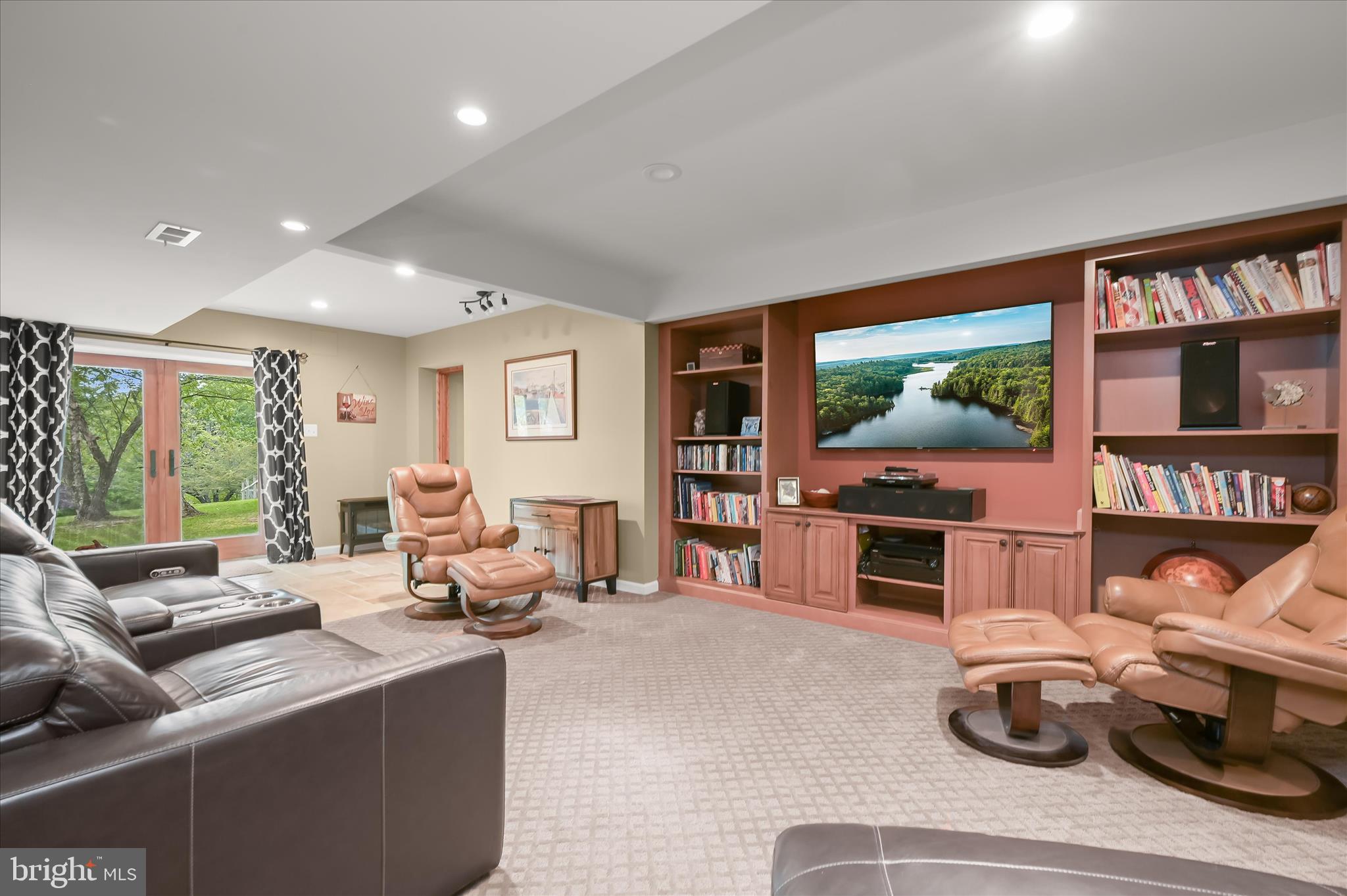 CALIFORNIA DREAMIN - Residential