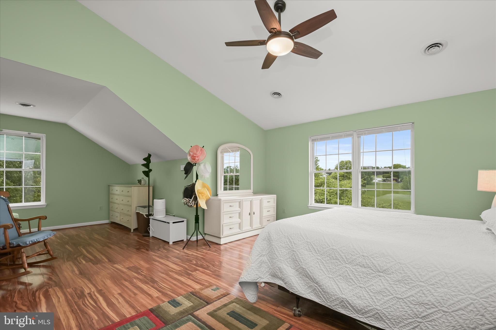 CALIFORNIA DREAMIN - Residential
