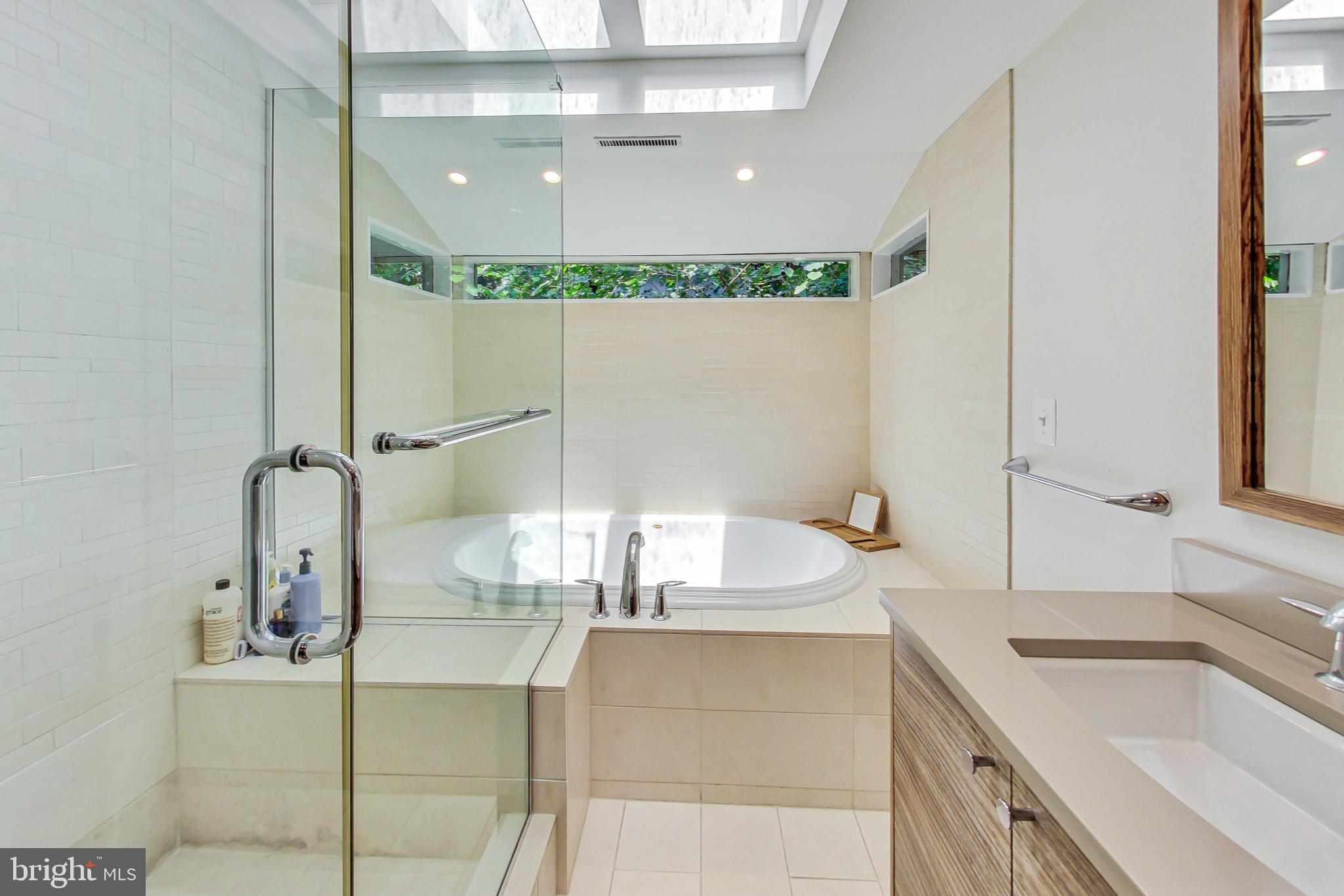 WOODSIDE PARK - Residential