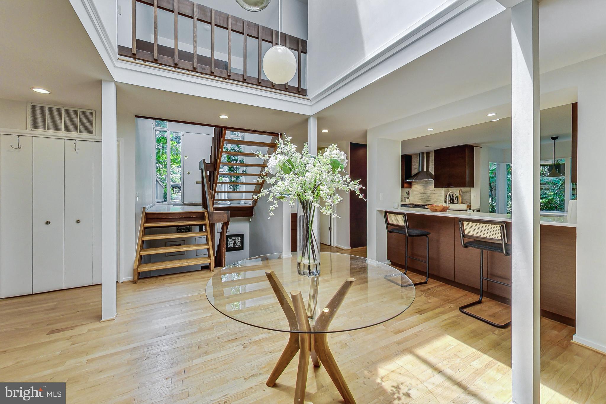 WOODSIDE PARK - Residential