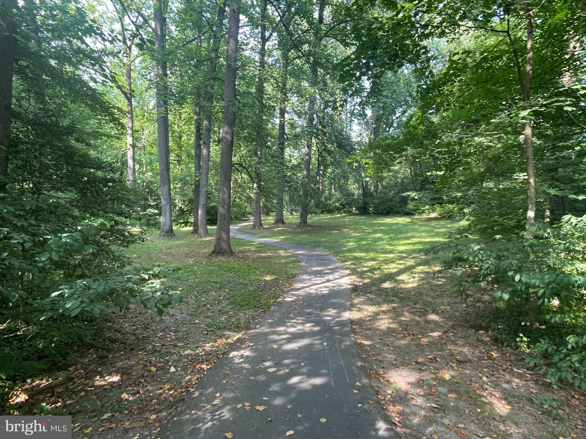 WOODSIDE PARK - Residential