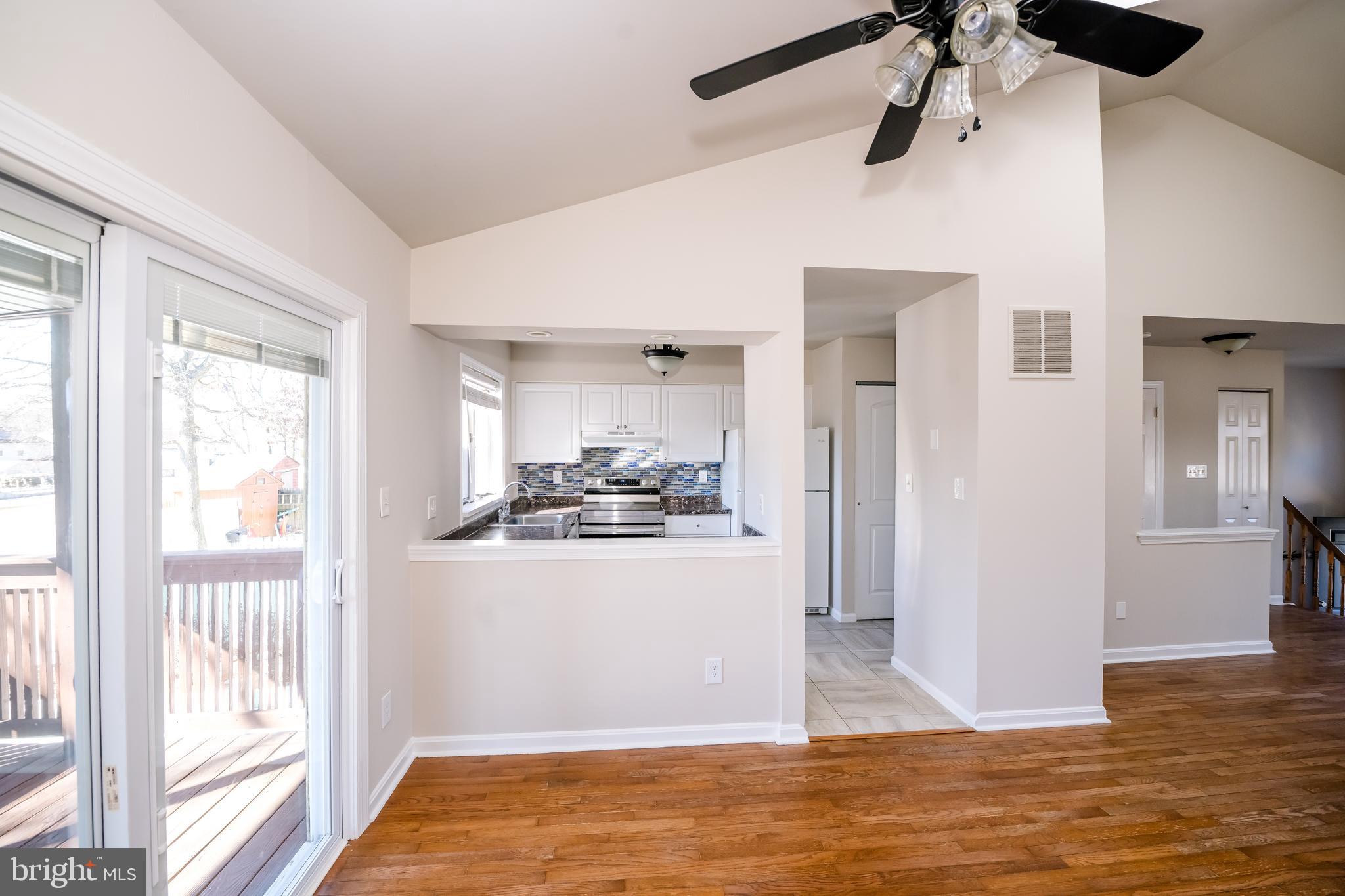 CASTLEMILL - Residential