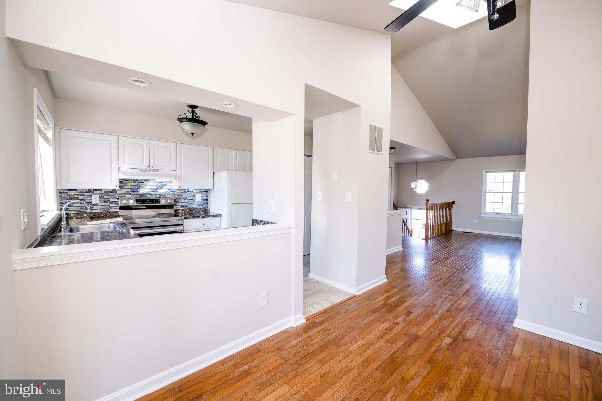 CASTLEMILL - Residential