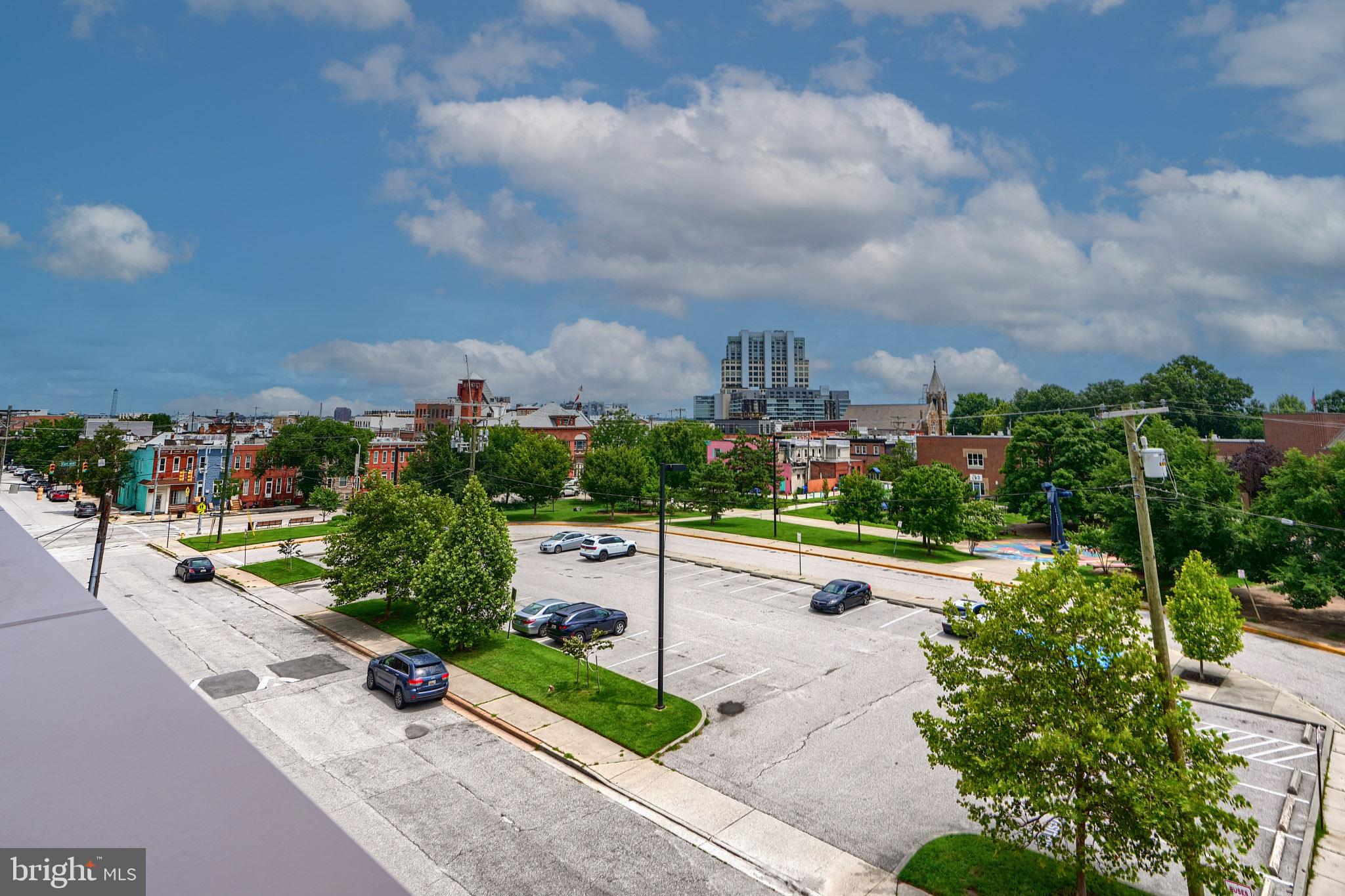 LOCUST POINT - Residential