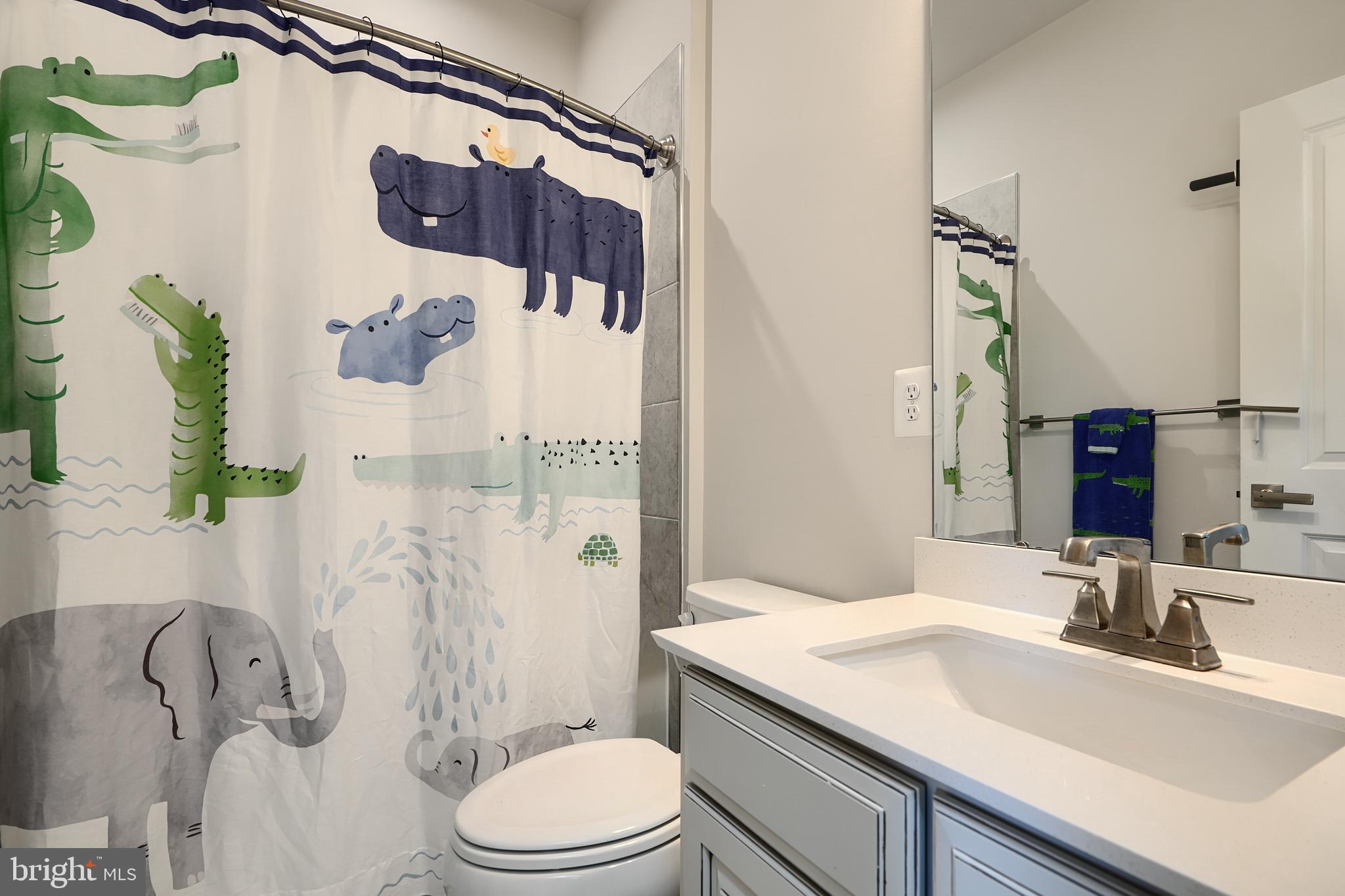 LOCUST POINT - Residential