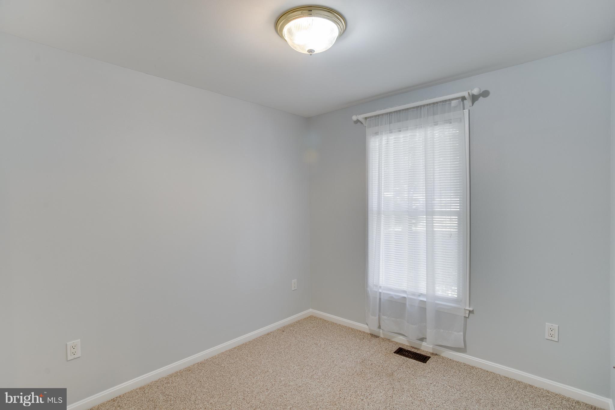 CHESAPEAKE HEIGHTS - Residential