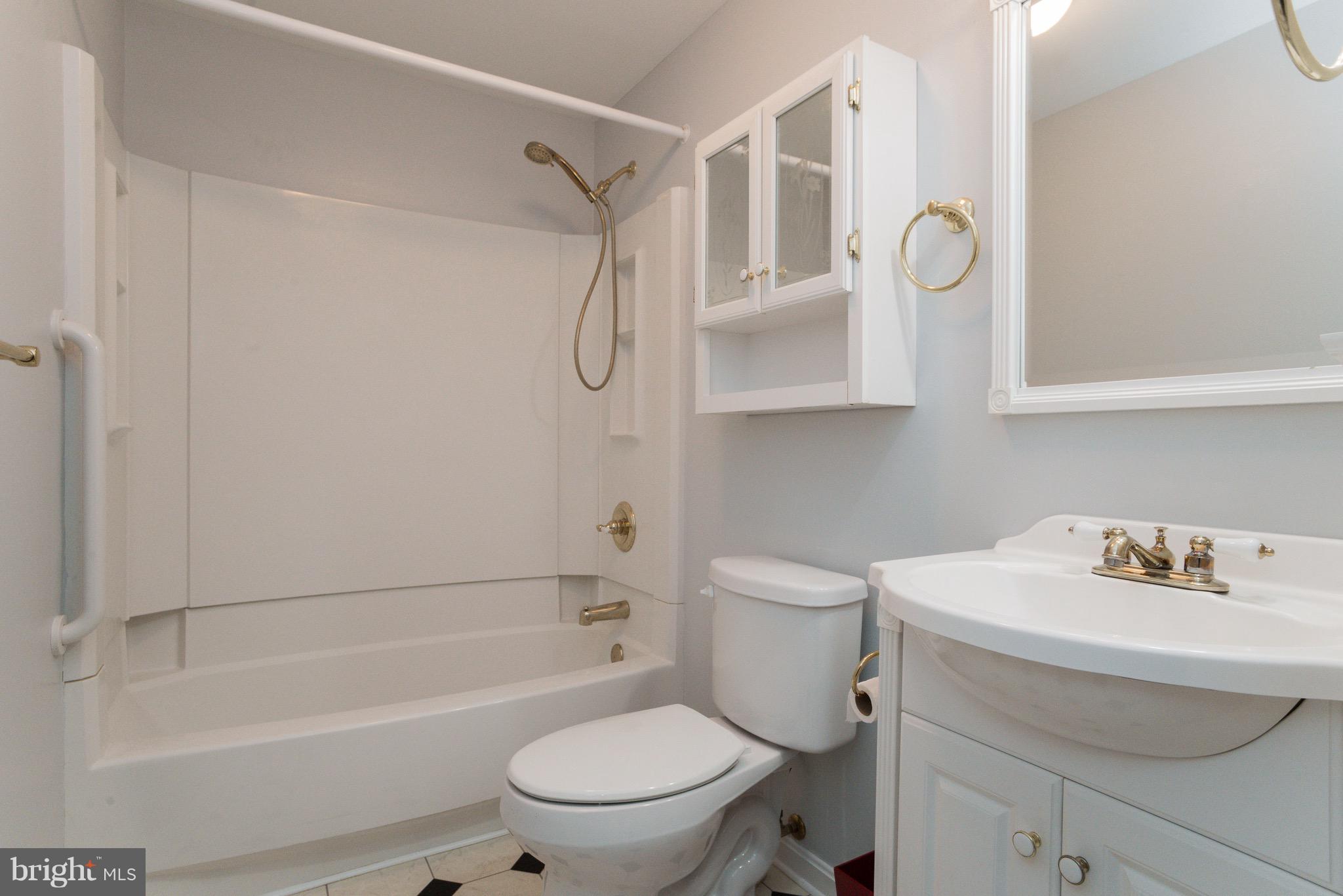 CHESAPEAKE HEIGHTS - Residential