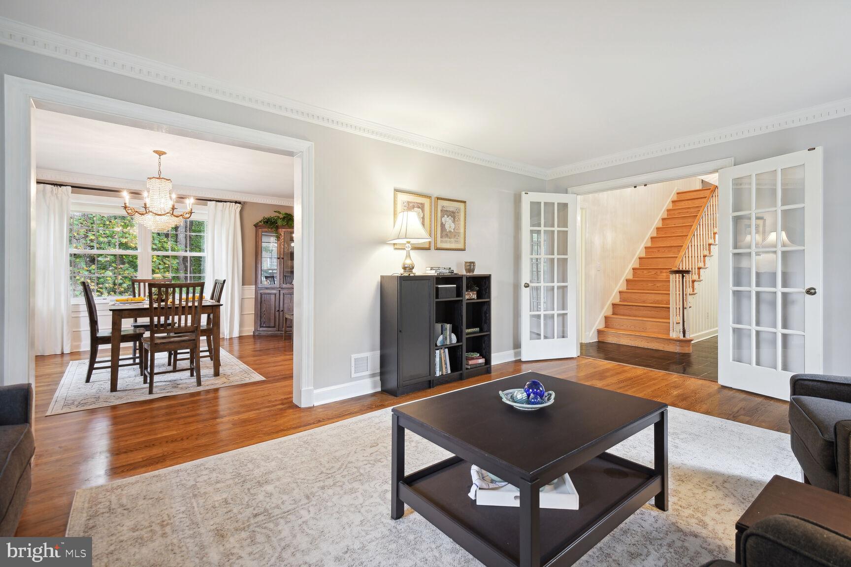 MCAULEY PARK - Residential