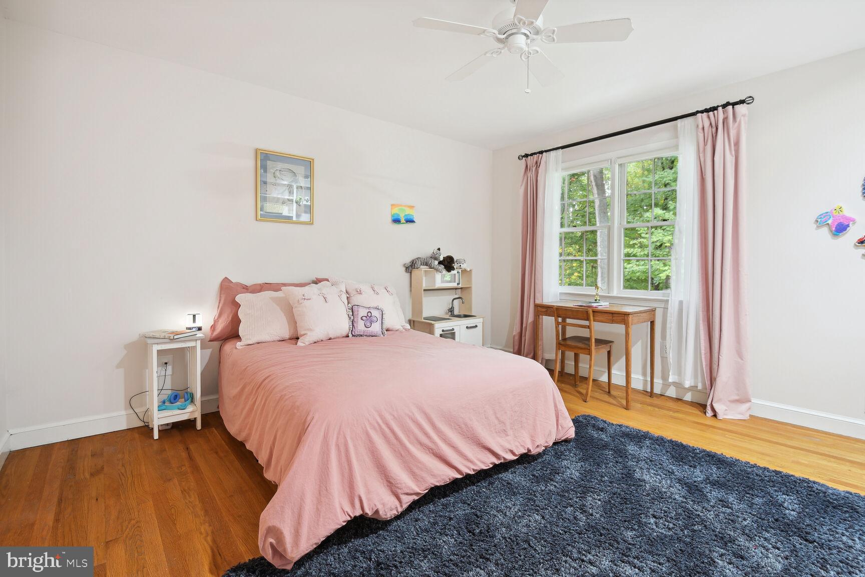 MCAULEY PARK - Residential