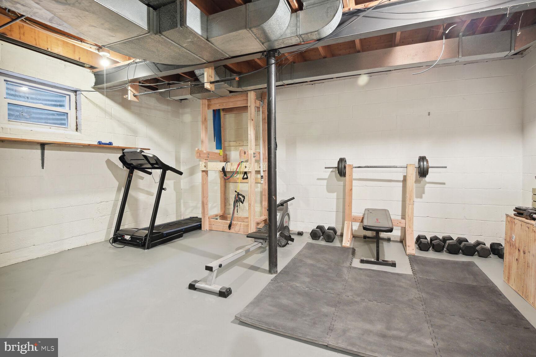 MCAULEY PARK - Residential