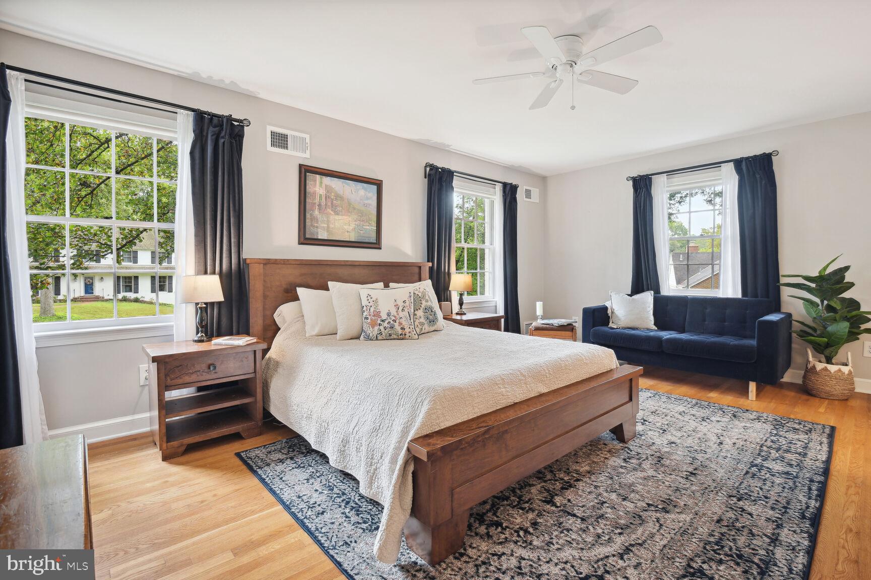 MCAULEY PARK - Residential