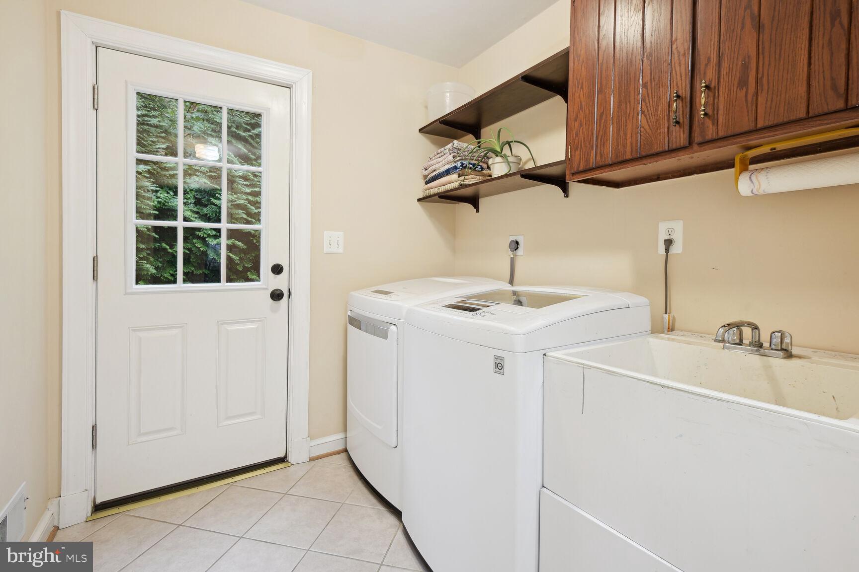 MCAULEY PARK - Residential