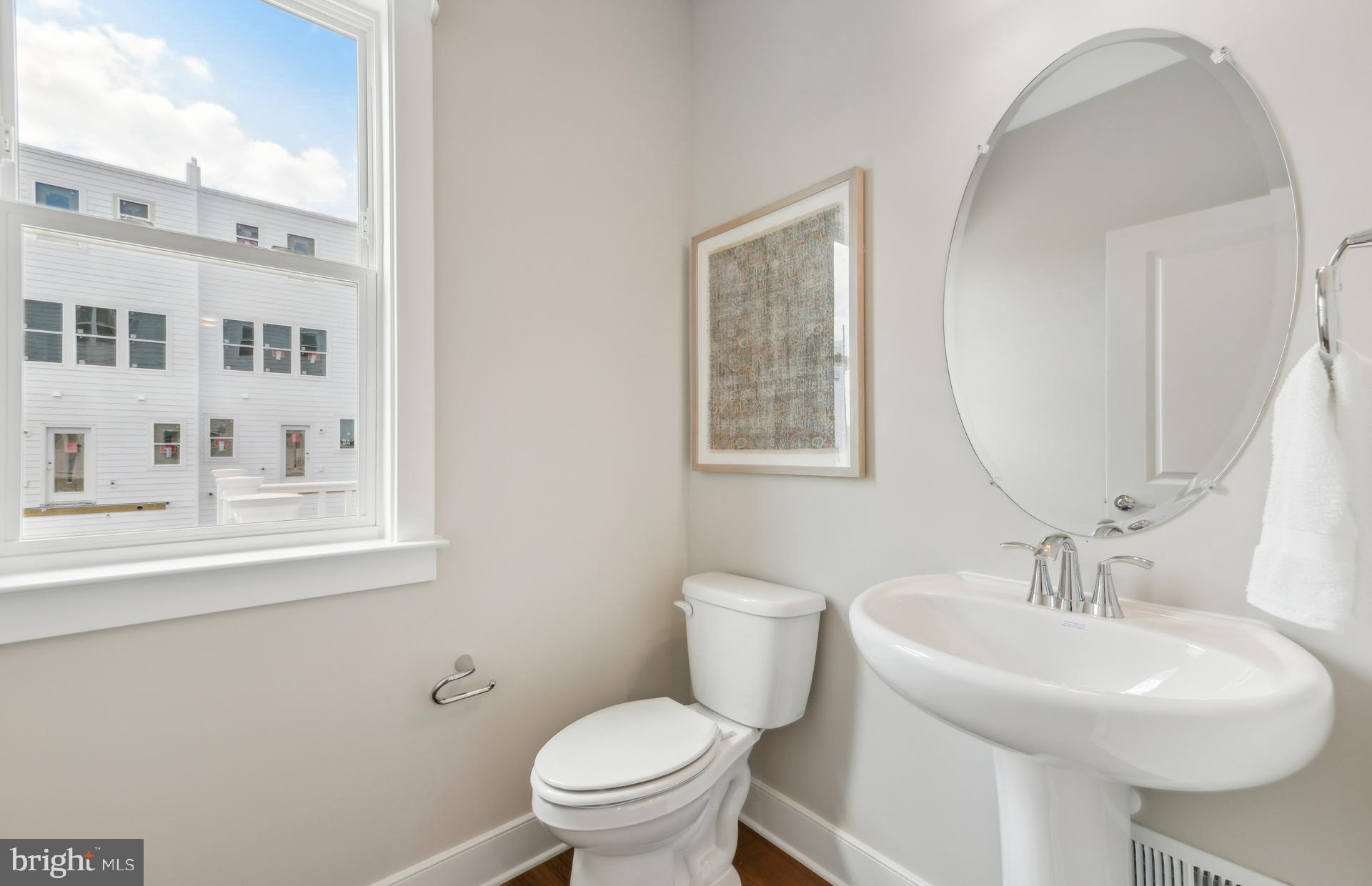 BELMONT OVERLOOK - Residential