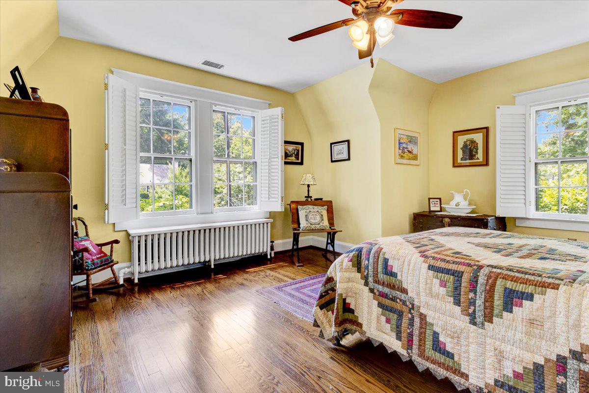 CHEVY CHASE - Residential