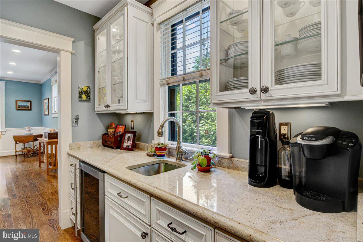 CHEVY CHASE - Residential