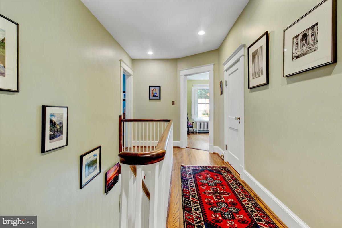 CHEVY CHASE - Residential