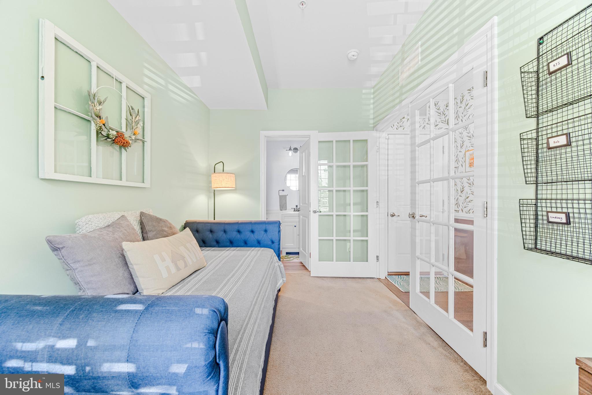 O'DONNELL SQUARE - Residential