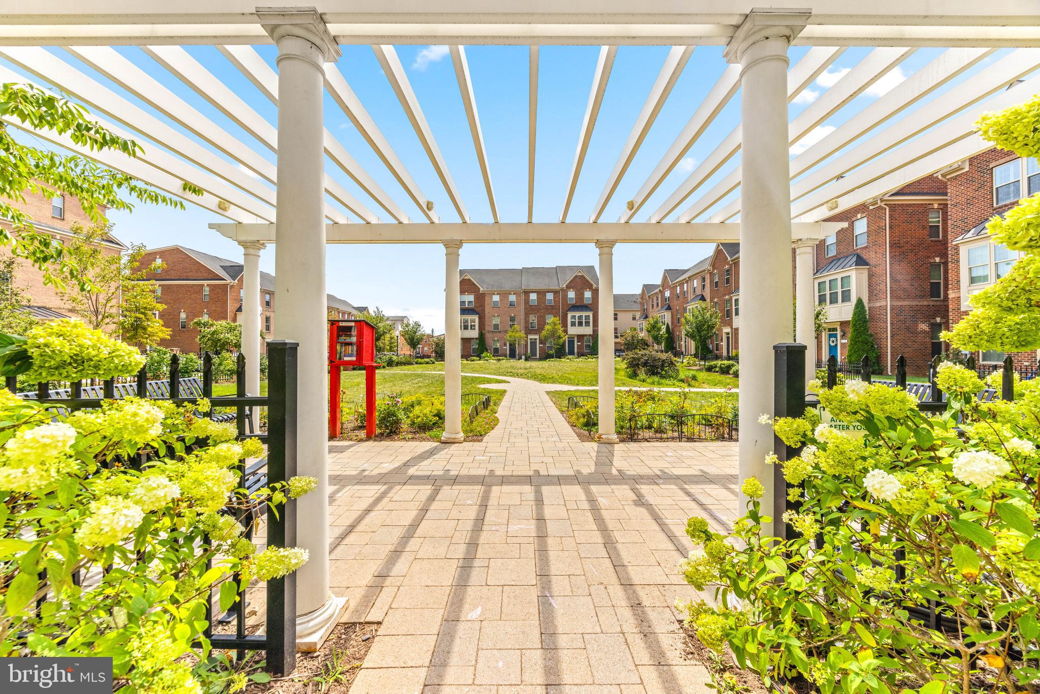 O'DONNELL SQUARE - Residential