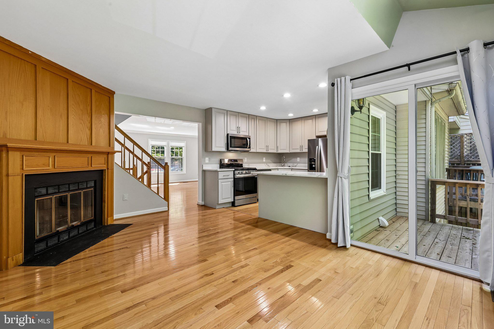 BURKE CENTRE - Residential