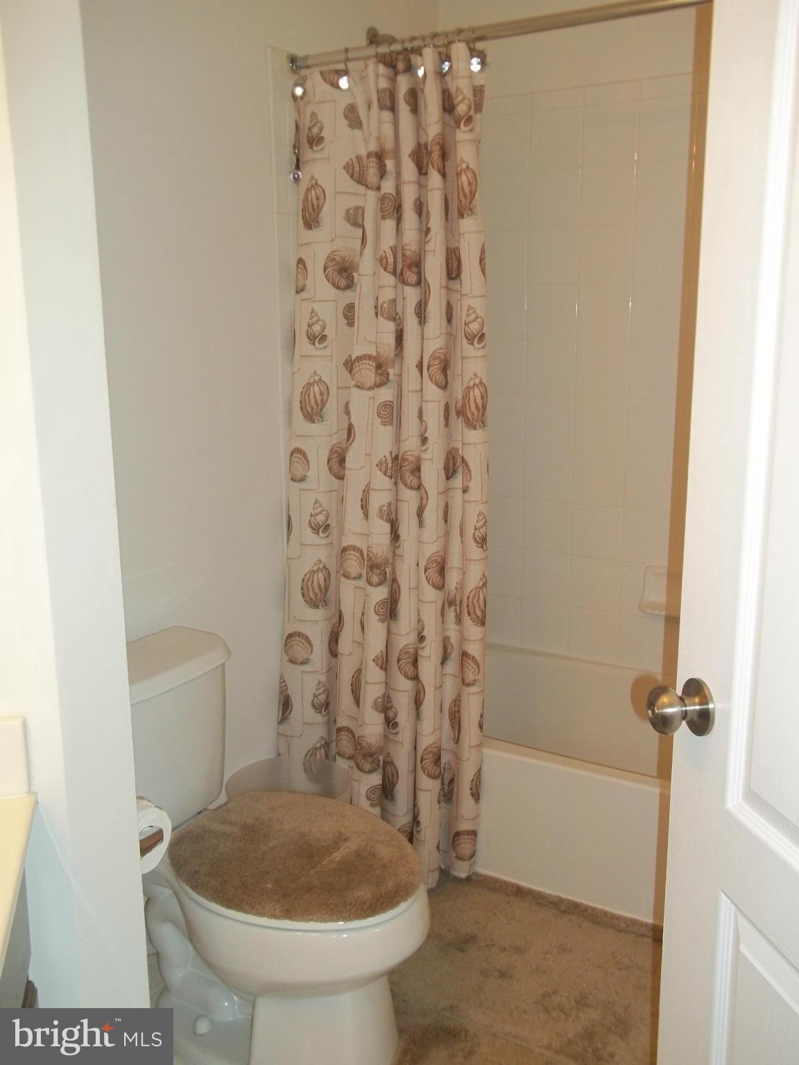 BRAMBLETON LANDBAY 2 - Residential Lease