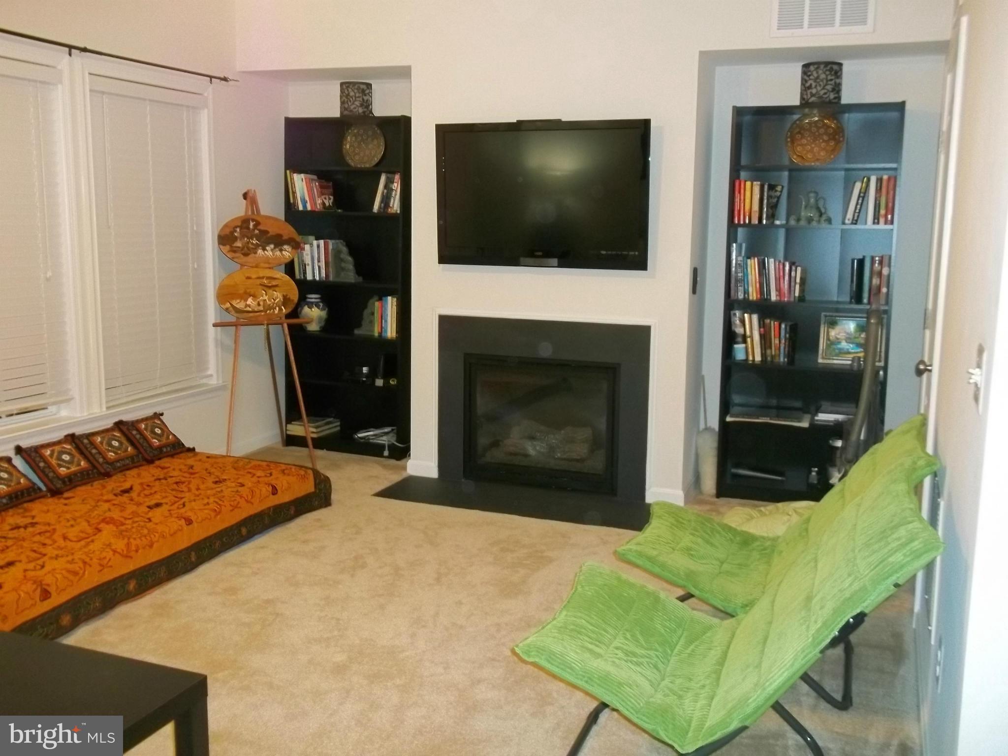 BRAMBLETON LANDBAY 2 - Residential Lease