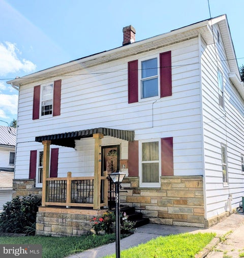 Homes For Sale - 52 Linden Street<br/> FROSTBURG, MD 21532
